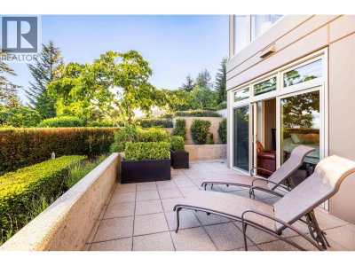 2535 GARDEN Court | West Vancouver British Columbia | Slide Image Thirty-six