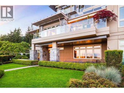 2535 GARDEN Court | West Vancouver British Columbia | Slide Image Thirty-seven