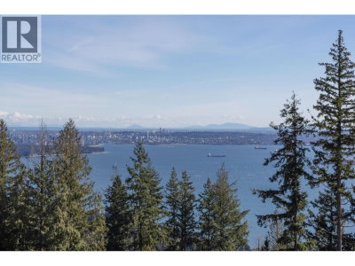 3963 UPLANDS Way | West Vancouver British Columbia | Slide Image Twenty-six