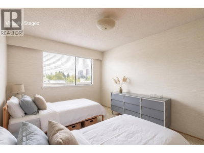 2080 MAPLE Street | Vancouver British Columbia | Slide Image Eighteen