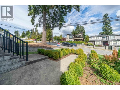 8227 ROYAL OAK Avenue | Burnaby British Columbia | Slide Image Twenty-seven