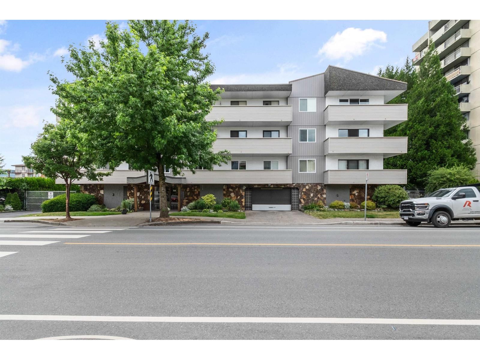 9175 MARY Street, Chilliwack, British Columbia V2P 4H7