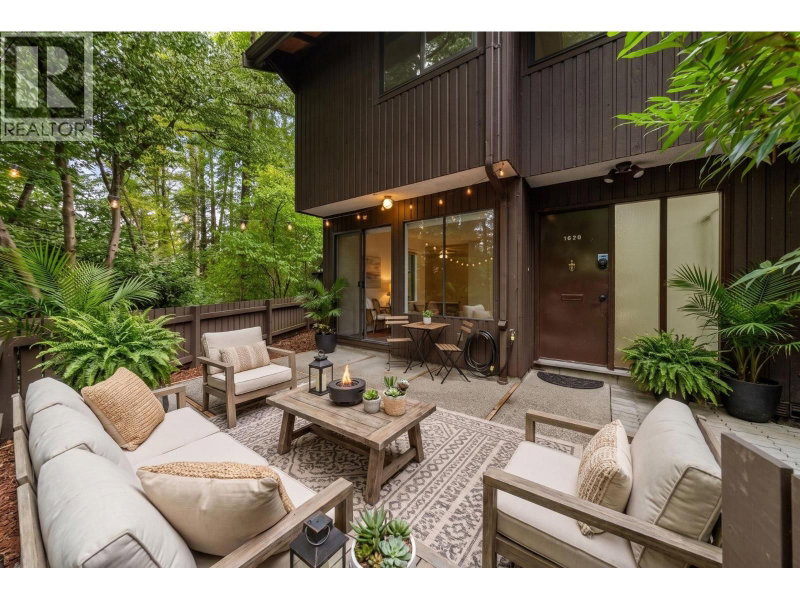 1828 PURCELL Way North Vancouver British Columbia, V7J 3K3 - 4 Bedrooms Condo For Sale