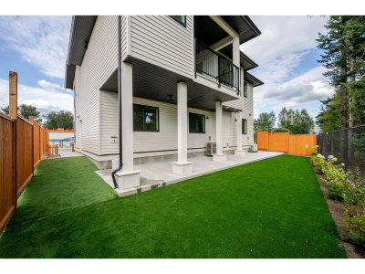 5924 RIVERSIDE Street | Abbotsford British Columbia | Slide Image Seven