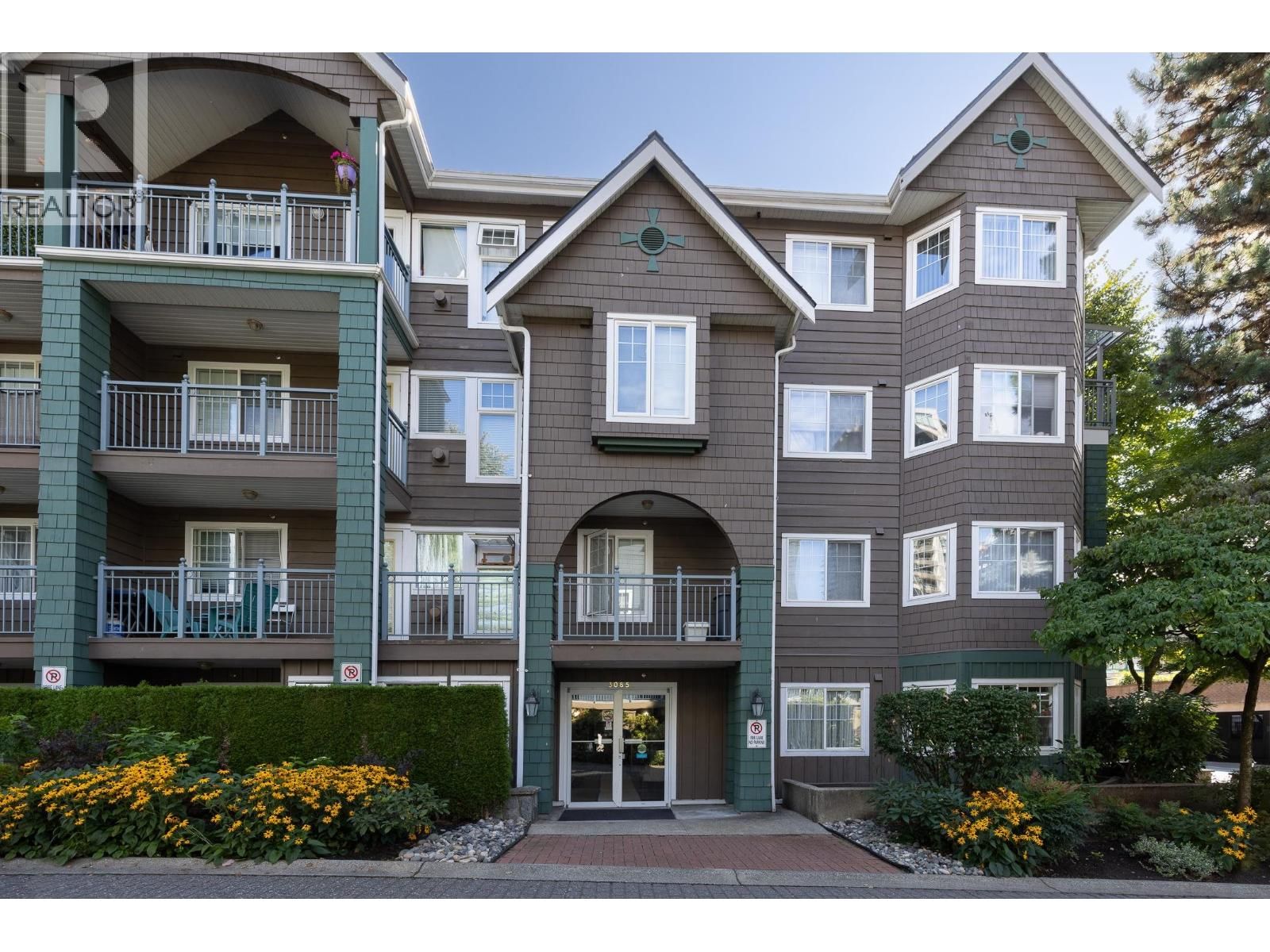 3085 PRIMROSE Lane, Coquitlam, British Columbia V3B 7S3