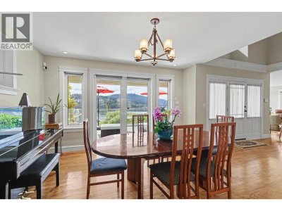 1123 IOCO Road | Port Moody British Columbia | Slide Image Eight