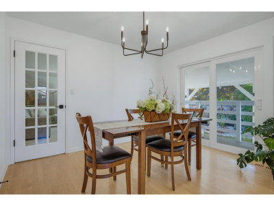31524 SUNNYSIDE Crescent | Abbotsford British Columbia | Slide Image Six