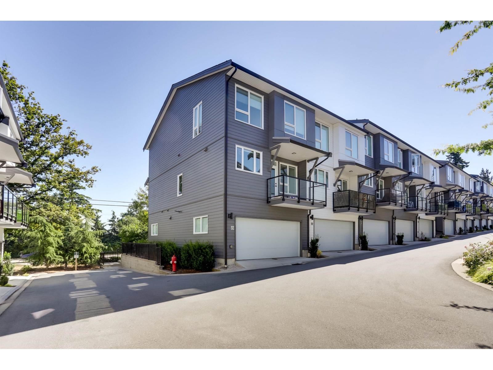 15030 28 Avenue, Surrey, British Columbia V4P 0H3