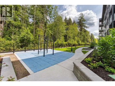3594 MALSUM Drive | North Vancouver British Columbia | Slide Image Twenty-six