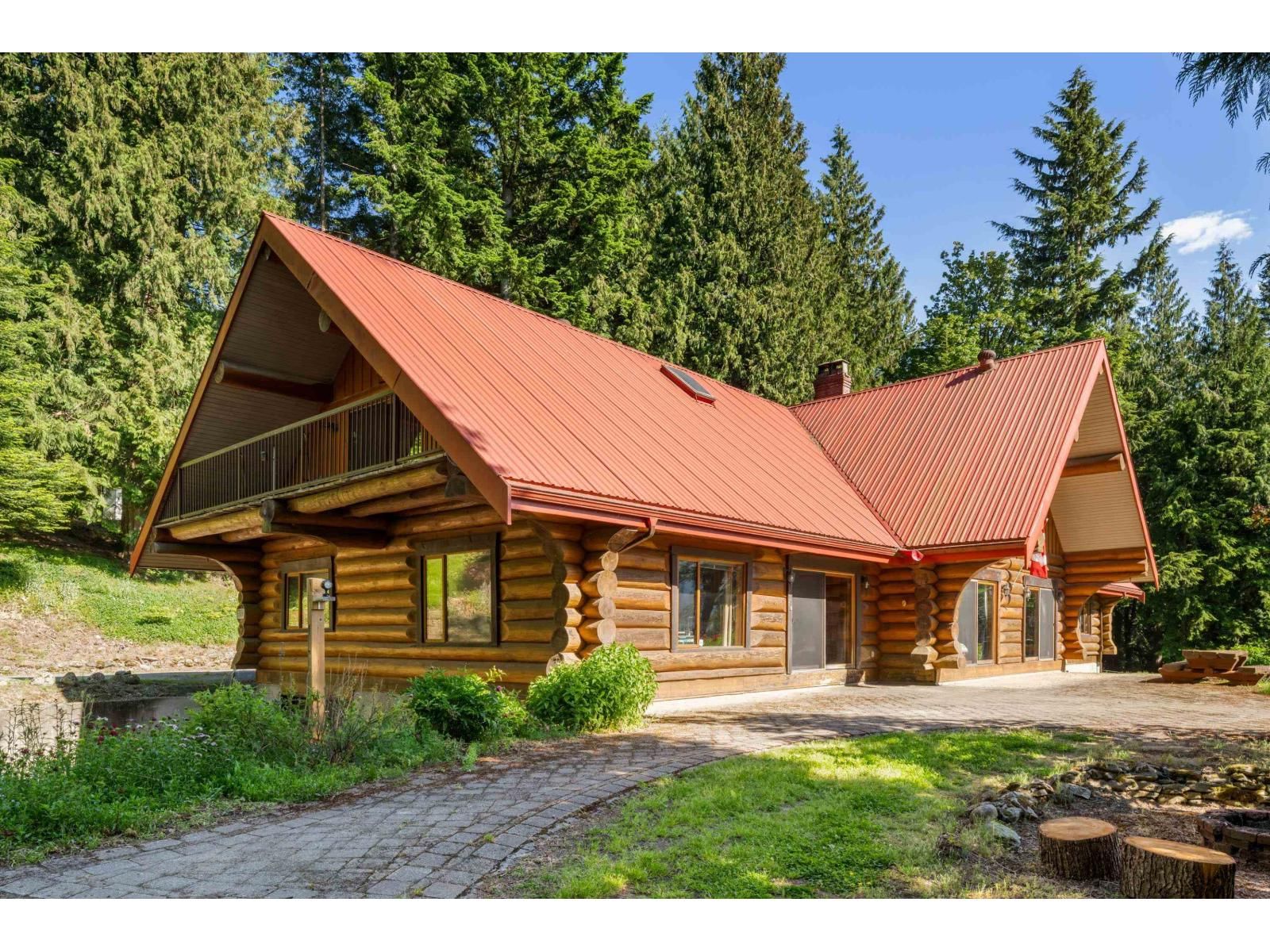 5520 GRAHAM Drive, Chilliwack, British Columbia V4Z 1G6