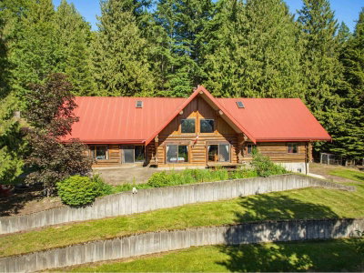 5520 GRAHAM Drive | Chilliwack British Columbia | Slide Image Six