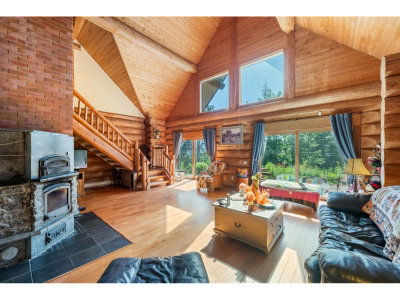 5520 GRAHAM Drive | Chilliwack British Columbia | Slide Image Seven