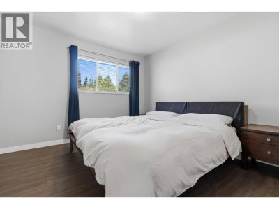 2190 HILLSIDE Avenue | Coquitlam British Columbia | Slide Image Eighteen
