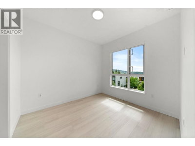3594 MALSUM Drive | North Vancouver British Columbia | Slide Image Eleven