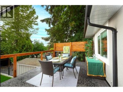 3067 PLYMOUTH Drive | North Vancouver British Columbia | Slide Image Seventeen