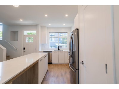 15235 SITKA Drive | Surrey British Columbia | Slide Image Eight