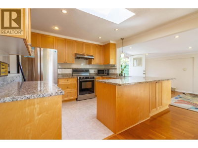 7107 BROADWAY | Burnaby British Columbia | Slide Image Eight