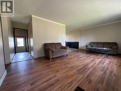 9707 WILLOW Road | Fort St. John British Columbia | Slide Image Two