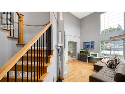 2016 WINTER Crescent | Coquitlam British Columbia | Slide Image Two