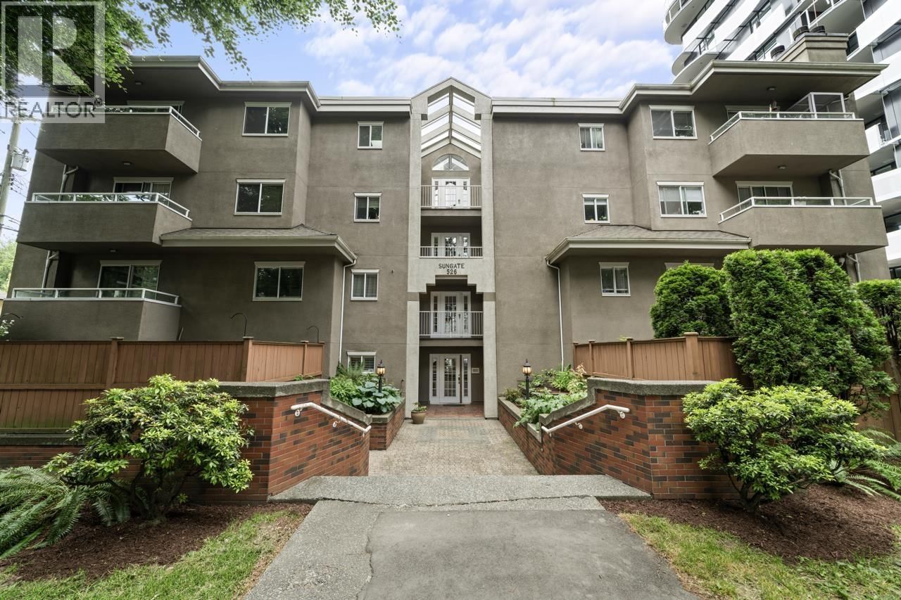 526 13TH Avenue, Vancouver, British Columbia V5Z 1N7