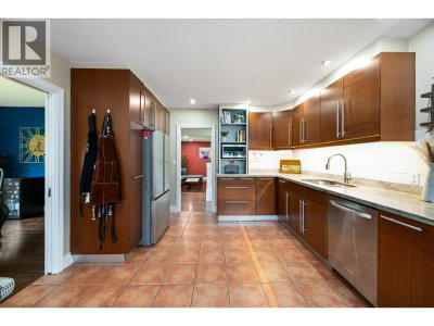 4844 7A Avenue | Delta British Columbia | Slide Image Seven