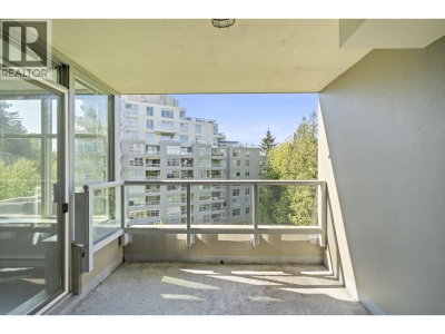 9262 UNIVERSITY Crescent | Burnaby British Columbia | Slide Image Twenty-four