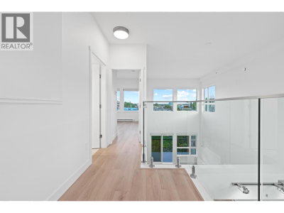 22562 121 Avenue | Maple Ridge British Columbia | Slide Image Nineteen