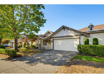 20751 87 Avenue | Langley British Columbia | Slide Image Three