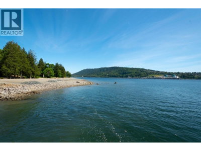 3873 CATES LANDING Way | North Vancouver British Columbia | Slide Image Thirty-four