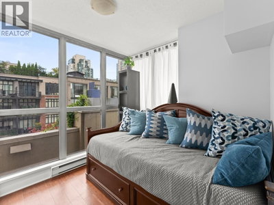 1238 RICHARDS Street | Vancouver British Columbia | Slide Image Thirteen