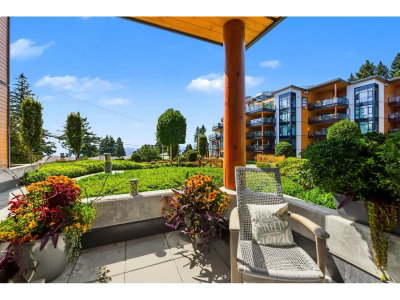 14855 THRIFT Avenue | White Rock British Columbia | Slide Image Five