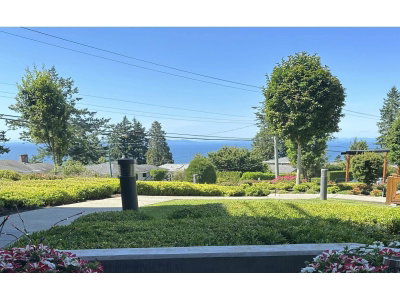 14855 THRIFT Avenue | White Rock British Columbia | Slide Image Eight