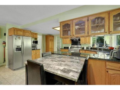 8182 140B Street | Surrey British Columbia | Slide Image Twelve