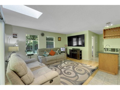 8182 140B Street | Surrey British Columbia | Slide Image Thirteen