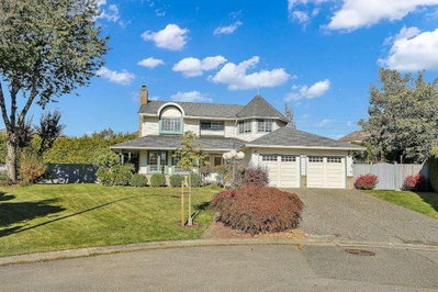 8182 140B Street | Surrey British Columbia | Slide Image Four