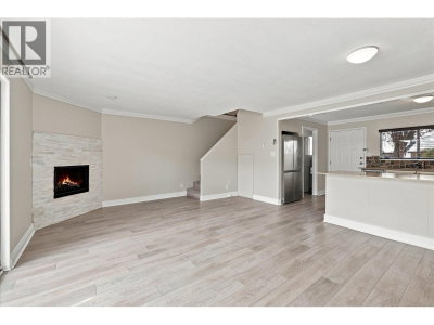 40327 DIAMOND HEAD Road | Squamish British Columbia | Slide Image Seven