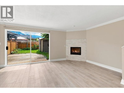 40327 DIAMOND HEAD Road | Squamish British Columbia | Slide Image Eight
