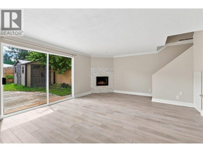 40327 DIAMOND HEAD Road | Squamish British Columbia | Slide Image Nine