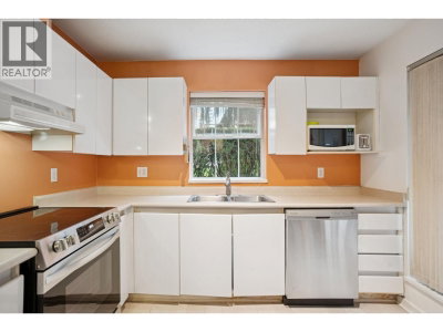 1199 WESTWOOD Street | Coquitlam British Columbia | Slide Image Six