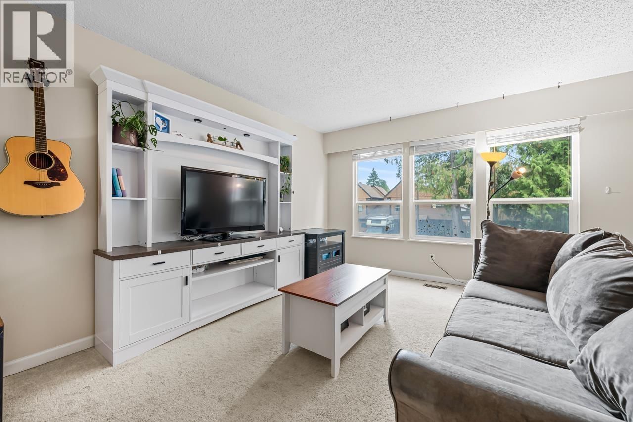 2719 ST. MICHAEL Street, Port Coquitlam, British Columbia V3B 5R4