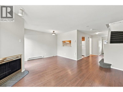 40200 GOVERNMENT Road | Squamish British Columbia | Slide Image Nine