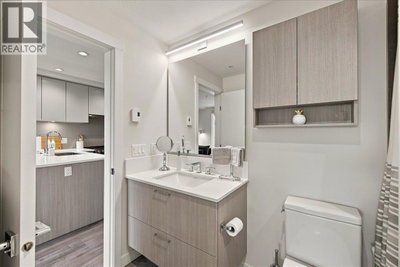 707 COMO LAKE Avenue | Coquitlam British Columbia | Slide Image Twenty-two
