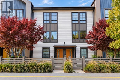 1358 PEAKSIDE Place | Squamish British Columbia | Slide Image One
