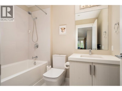 550 SEABORNE Place | Port Coquitlam British Columbia | Slide Image Seventeen