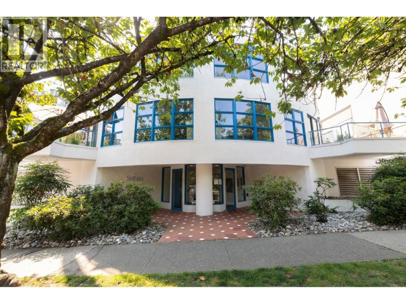 1038 7TH Avenue Vancouver British Columbia, V6H 1B3 - 2 Bedrooms Condo For Sale