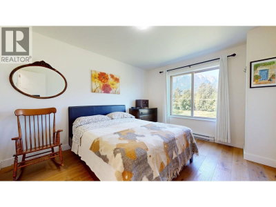 40653 TANTALUS Road | Squamish British Columbia | Slide Image Seventeen