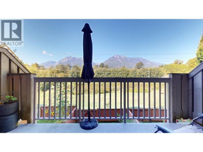 40653 TANTALUS Road | Squamish British Columbia | Slide Image Four