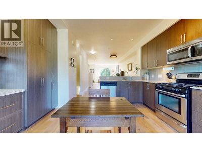 40653 TANTALUS Road | Squamish British Columbia | Slide Image Nine