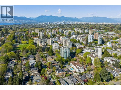6040 LARCH Street | Vancouver British Columbia | Slide Image Thirty-six