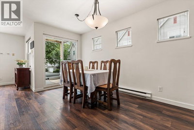 2450 HAWTHORNE Avenue | Port Coquitlam British Columbia | Slide Image Thirteen